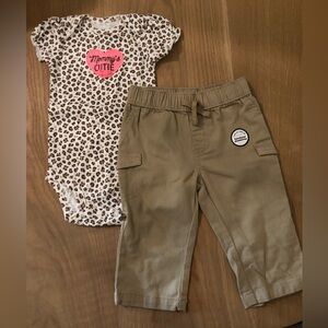 Okie Dokie|Baby girl mixed bundle lot, leopard print bodysuit & khaki pants NWT•